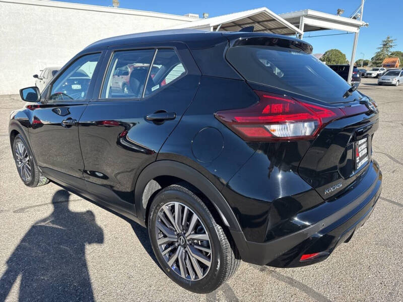 2024 Nissan Kicks SV