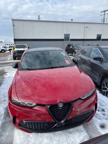 2024 Alfa Romeo Tonale Hybrid Veloce