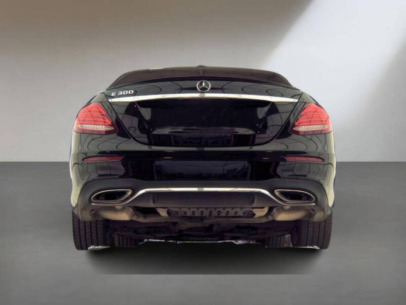 2018 Mercedes-Benz E-Class E 300