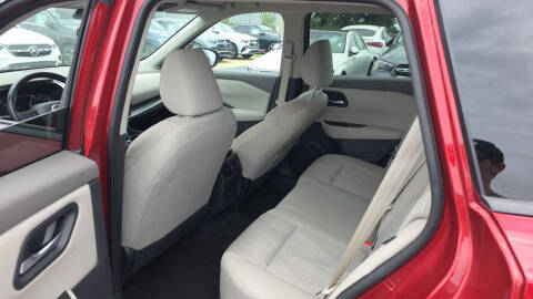 2025 Nissan Rogue SV