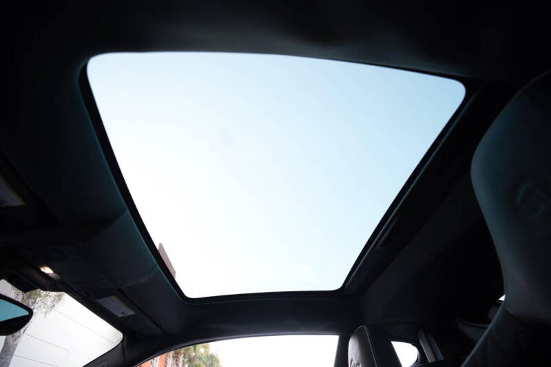 2017 Jaguar F-TYPE SVR