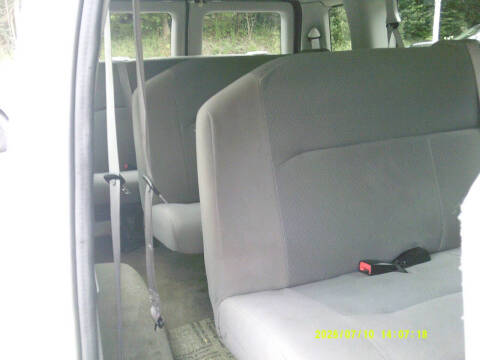 2011 Ford E-Series E-350 SD XLT