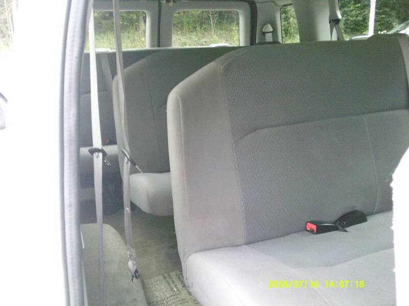 2011 Ford E-Series E-350 SD XLT
