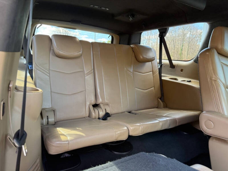 2020 Cadillac Escalade ESV Platinum