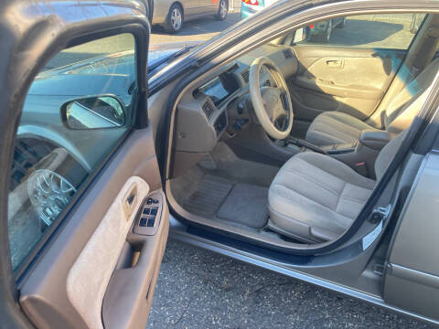 2001 Toyota Camry LE