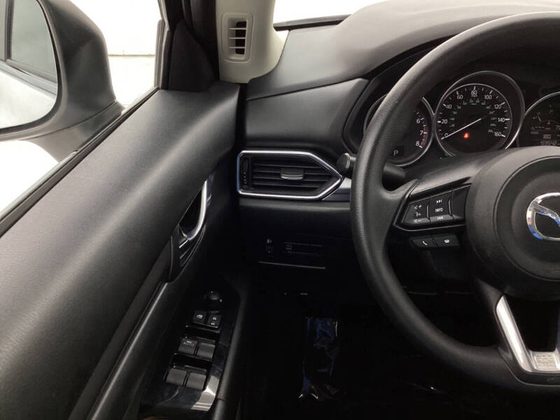 2017 Mazda CX-5 Sport