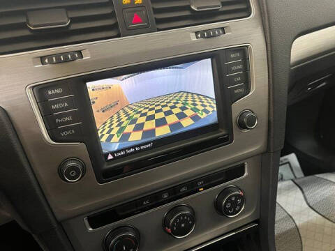 2016 Volkswagen Golf