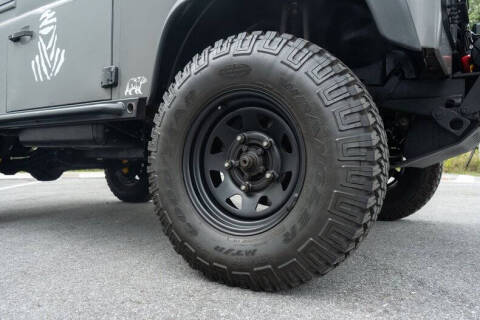 1991 Land Rover Defender