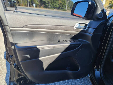 2018 Jeep Grand Cherokee Laredo