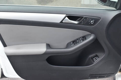 2013 Volkswagen Jetta Hybrid