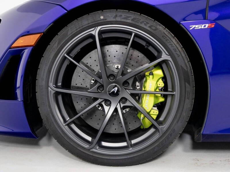 2024 McLaren 750S Spider