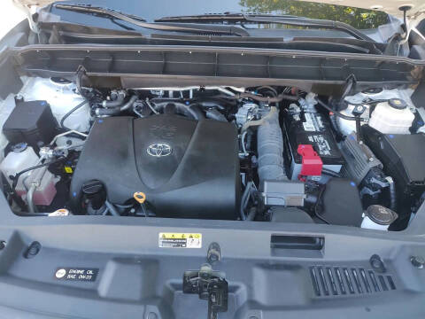 2020 Toyota Highlander Platinum