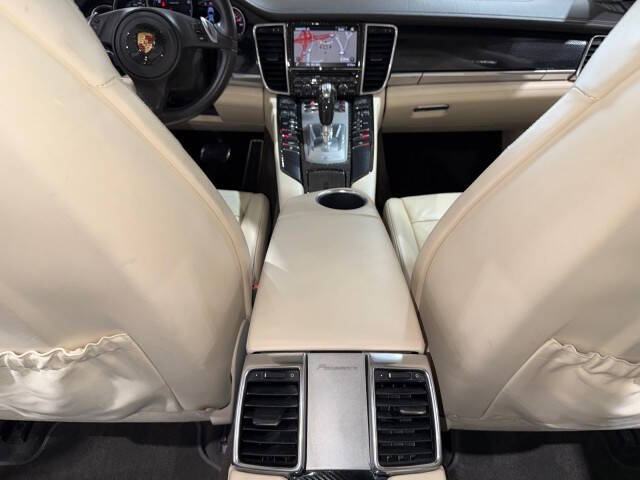 2014 Porsche Panamera