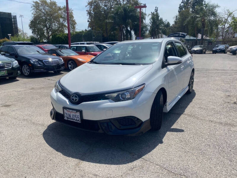 2016 Scion iM