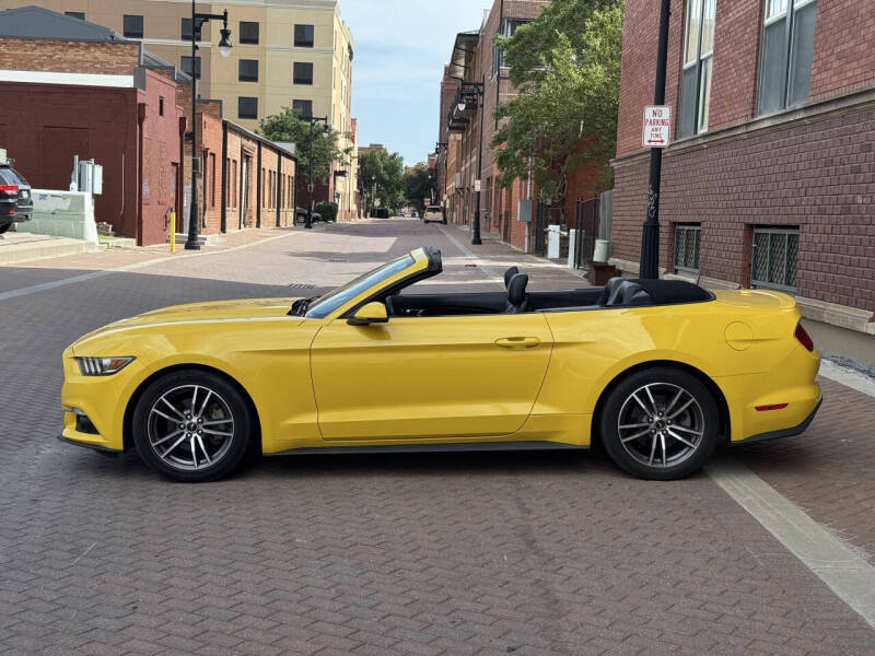 2017 Ford Mustang EcoBoost Premium