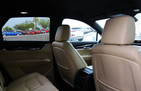 2017 Cadillac XT5