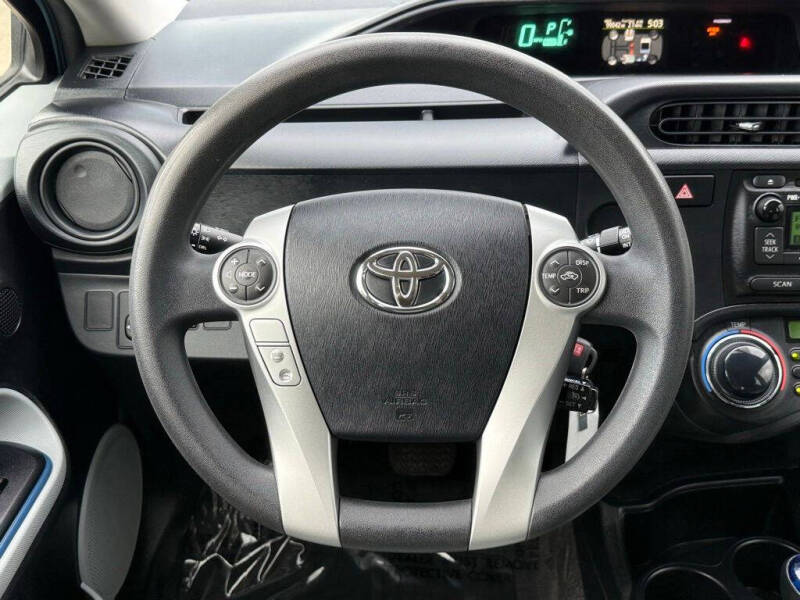 2013 Toyota Prius c Two