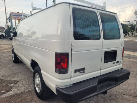 2013 Ford E-Series E-250