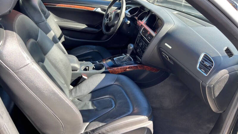 2010 Audi A5 2.0T quattro Premium