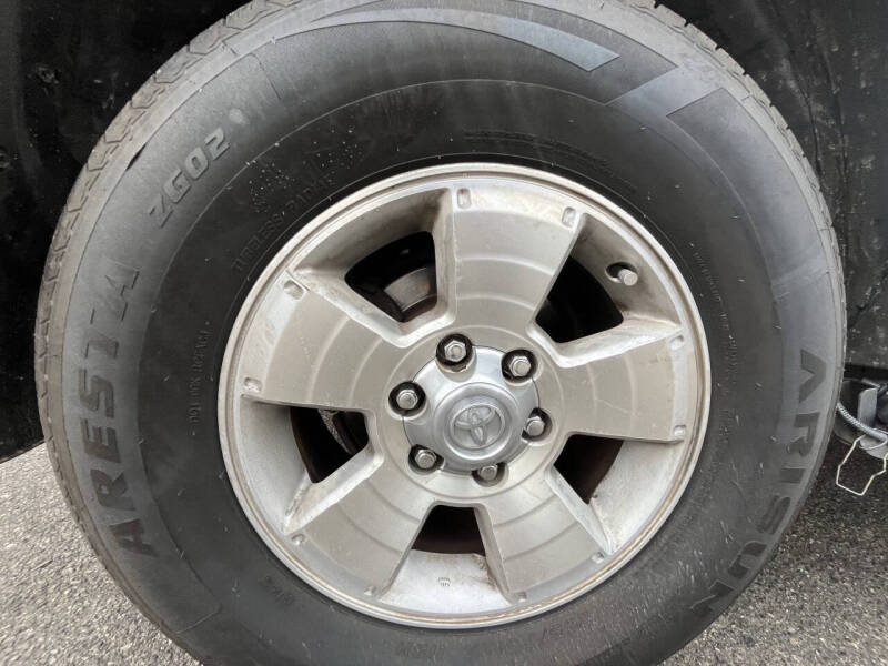 2003 Toyota 4Runner SR5