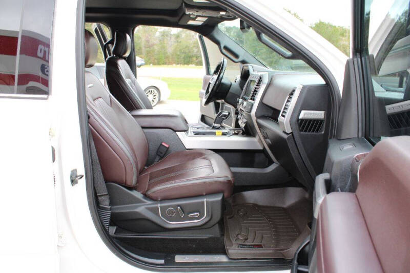 2017 Ford F-150 Platinum