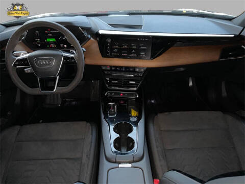 2022 Audi e-tron GT quattro Premium Plus