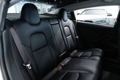 2019 Tesla Model 3 Mid Range