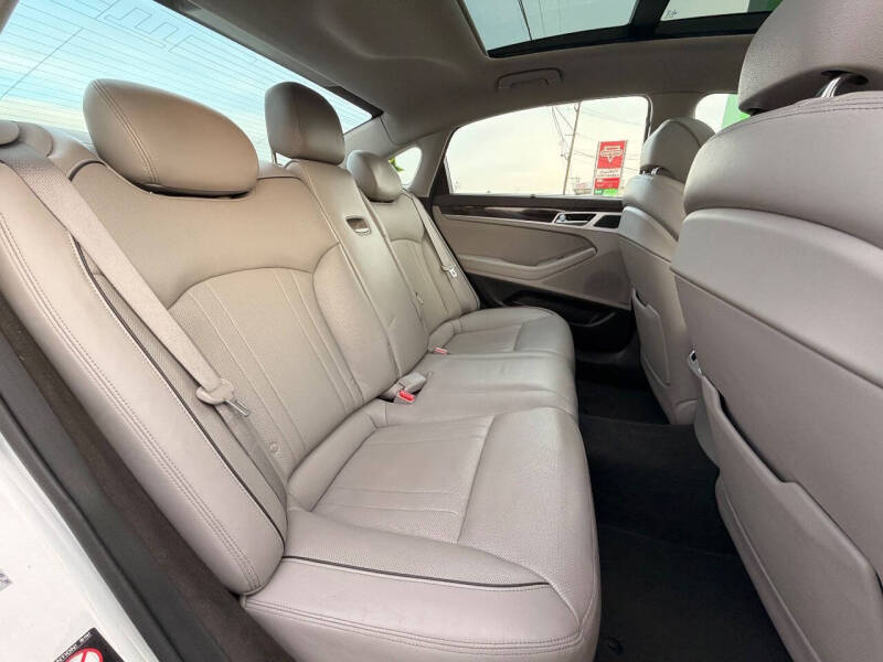 2015 Hyundai Genesis 3.8L