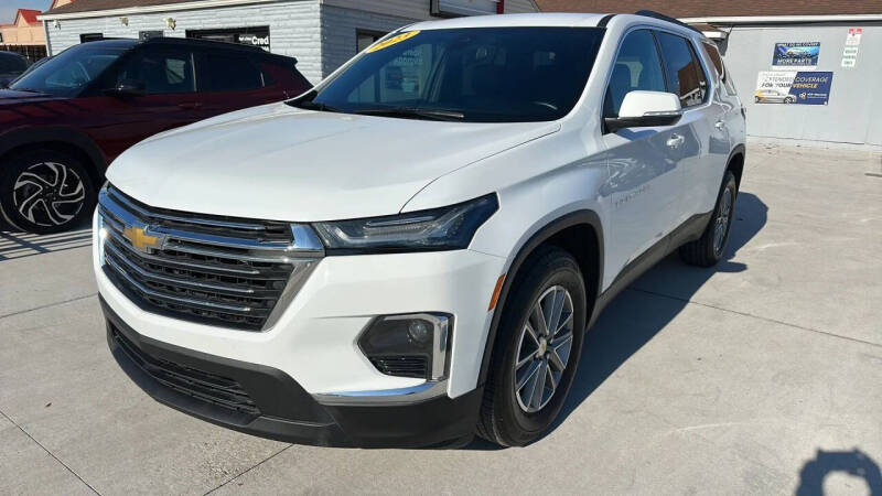 2023 Chevrolet Traverse LT Cloth