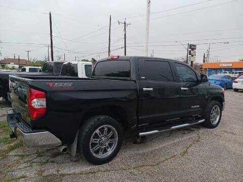 2018 Toyota Tundra for sale at RICKY'S AUTOPLEX in San Antonio TX