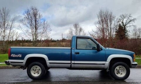 1992 Chevrolet C/K 2500 Series for sale at CLEAR CHOICE AUTOMOTIVE in Milwaukie OR