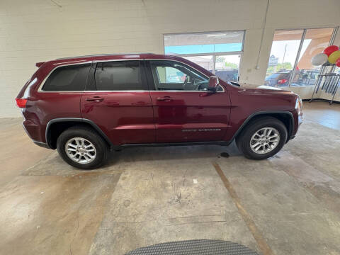 2018 Jeep Grand Cherokee Laredo