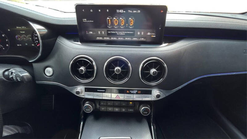 2022 Kia Stinger