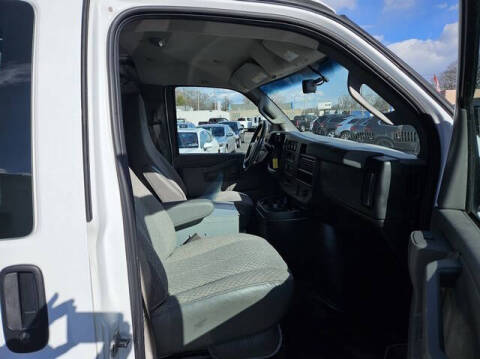 2018 Chevrolet Express 2500