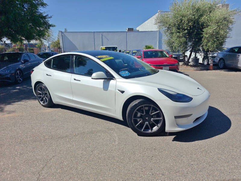 2021 Tesla Model 3 Standard Range Plus