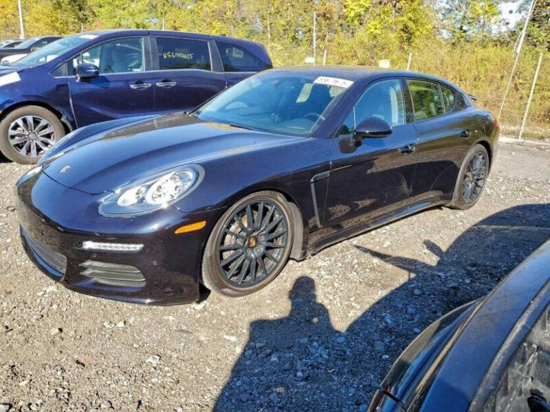 2016 Porsche Panamera