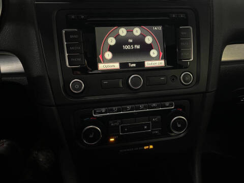 2013 Volkswagen Golf R 4Motion