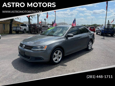 2013 Volkswagen Jetta for sale at ASTRO MOTORS in Houston TX