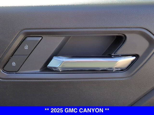 2025 GMC Canyon Elevation