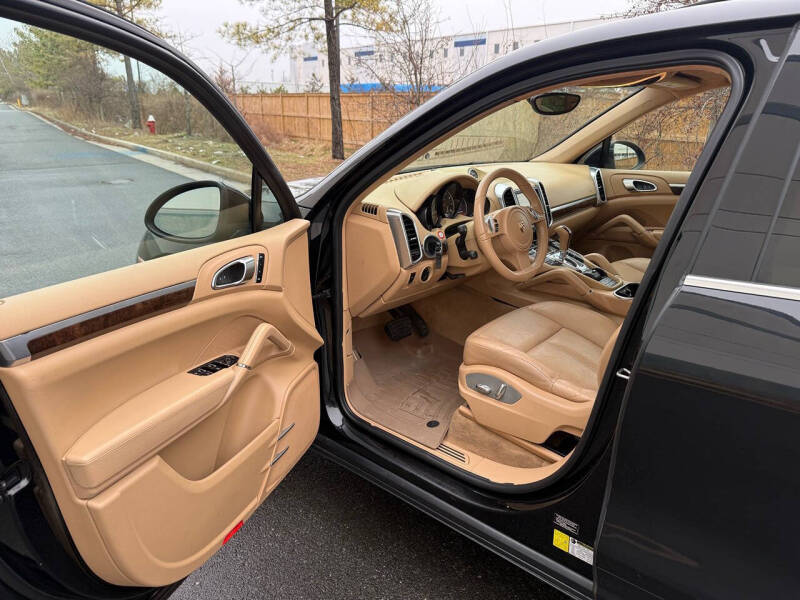 2012 Porsche Cayenne