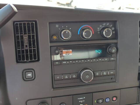 2025 Chevrolet Express 2500