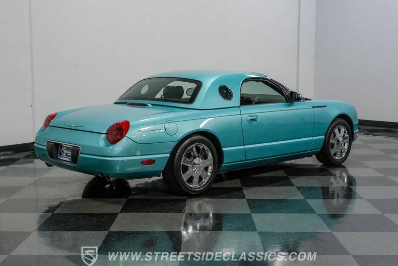 2002 Ford Thunderbird Deluxe