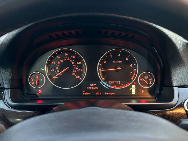 2015 BMW 5 Series 528i xDrive