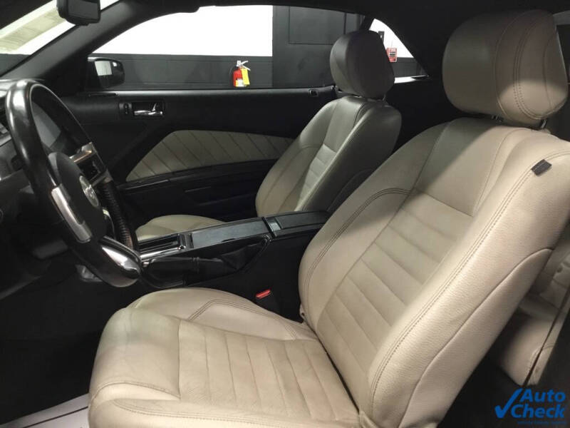 2012 Ford Mustang V6 Premium