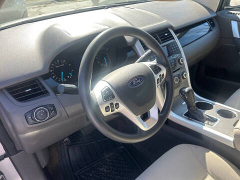 2014 Ford Edge SE