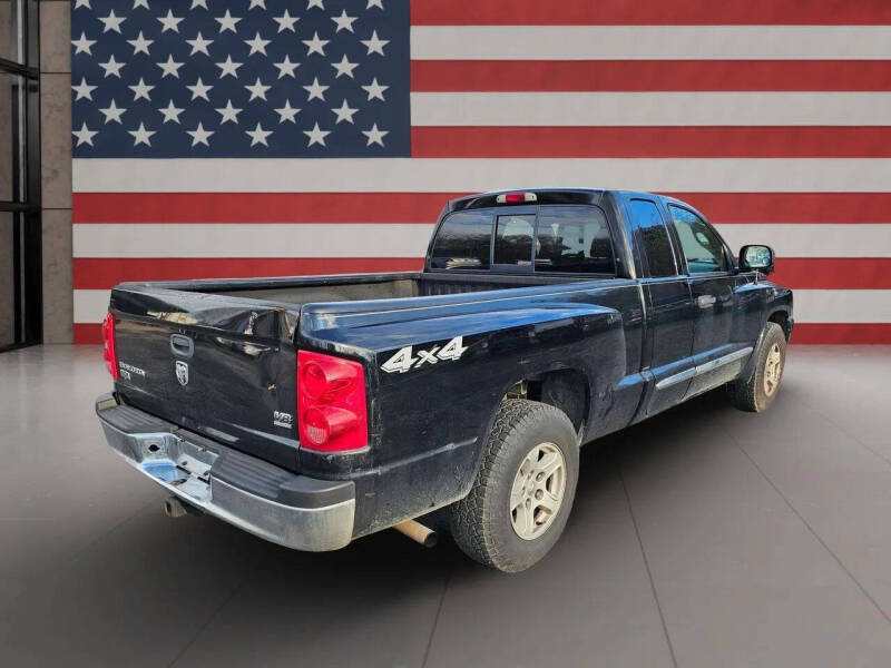 2005 Dodge Dakota Laramie