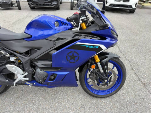 2025 Yamaha YZF-R3