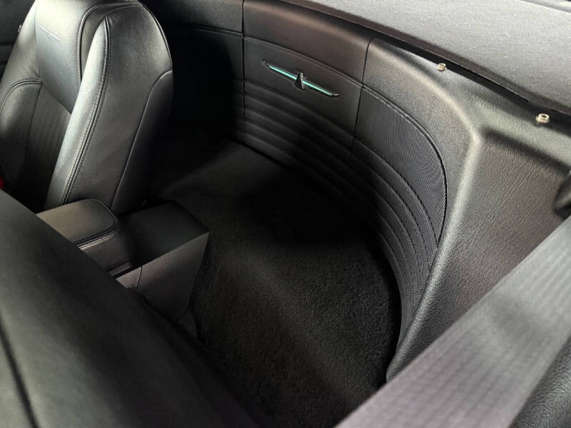 2004 Ford Thunderbird Deluxe