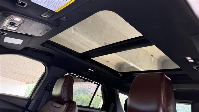 2021 Ford Explorer Platinum