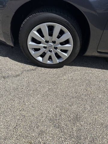 2013 Nissan LEAF S